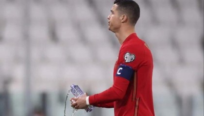 安博体育登录入口-TA：强烈反对后FIFA允许球迷带水瓶进场馆，但墨西哥不适用